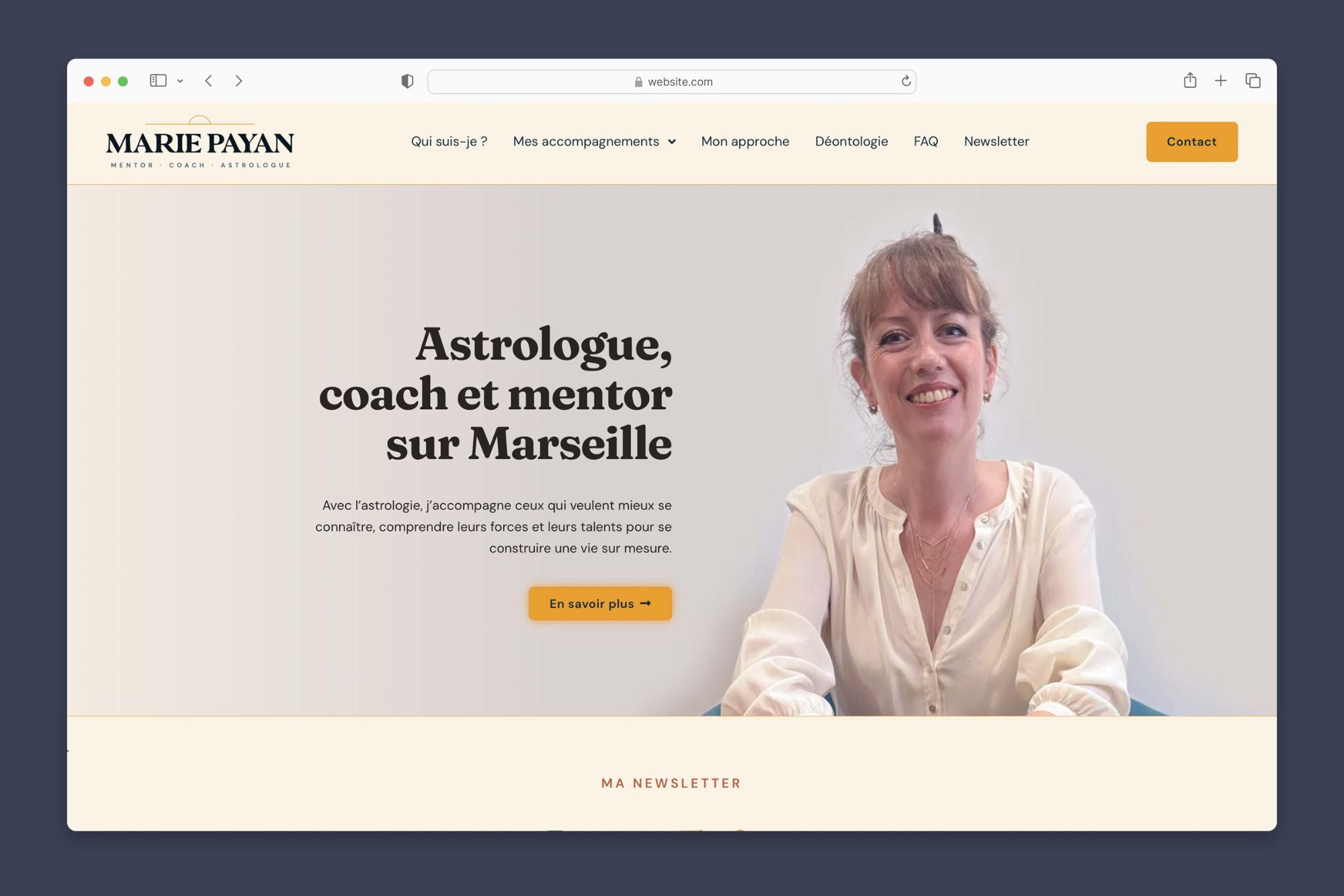 Page d'accueil du site mariepayan.fr, photo de Marie Payan en premier plan